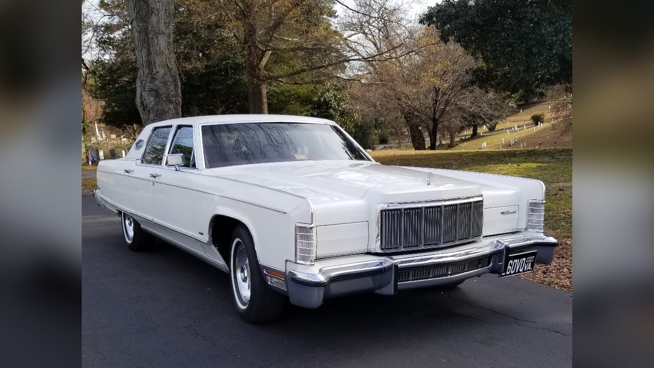 1976 Lincoln Continental Sedan picture car for film and TV in Richmond, VA